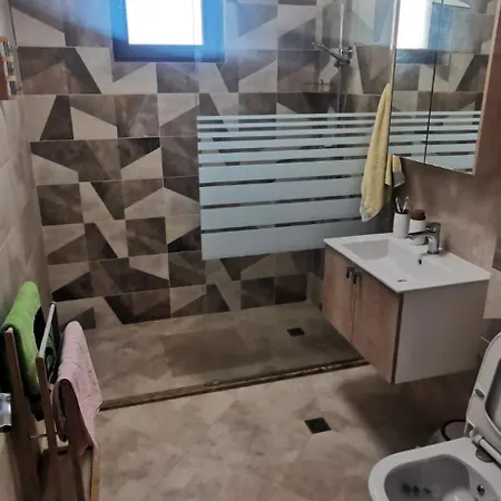 Daire Aх, морето Burgaz