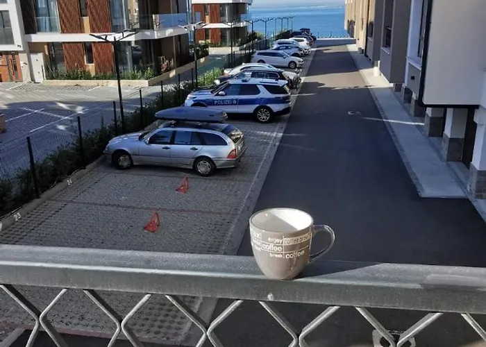 Apartment Aх, морето